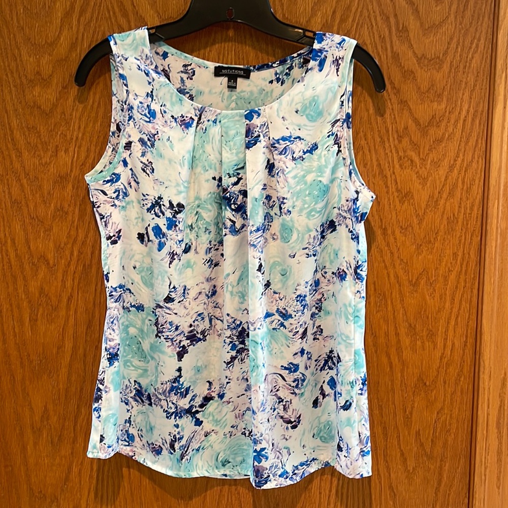 Notations sleeveless pleated neckline floral top Sz S
